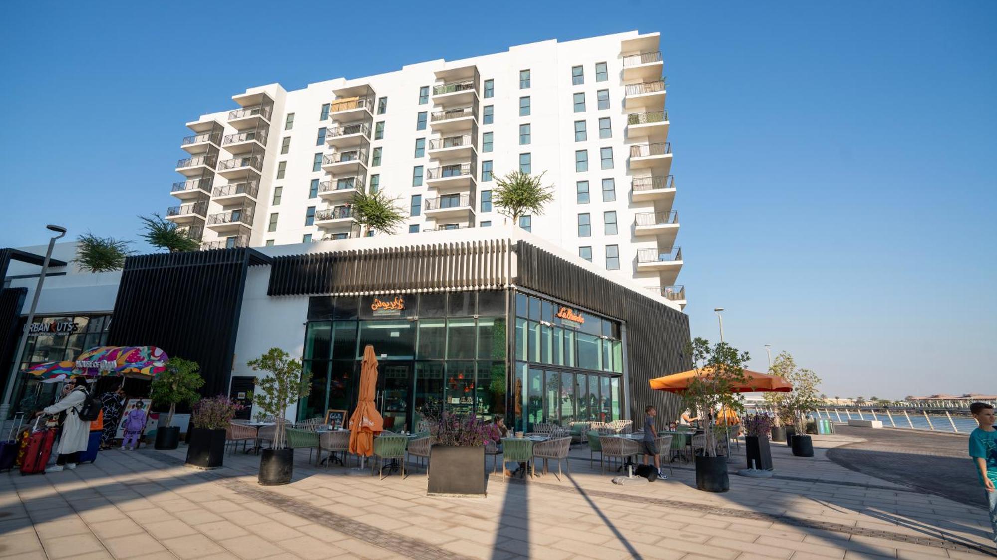 Apartamento 1br Heaven In Yas Waterworld Yas Bay *